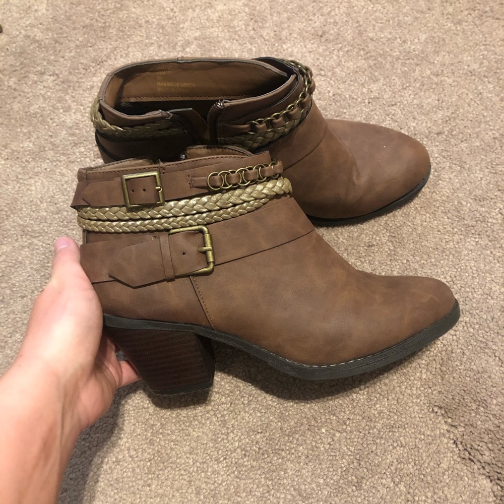 Brown chained Sugar brand booties!